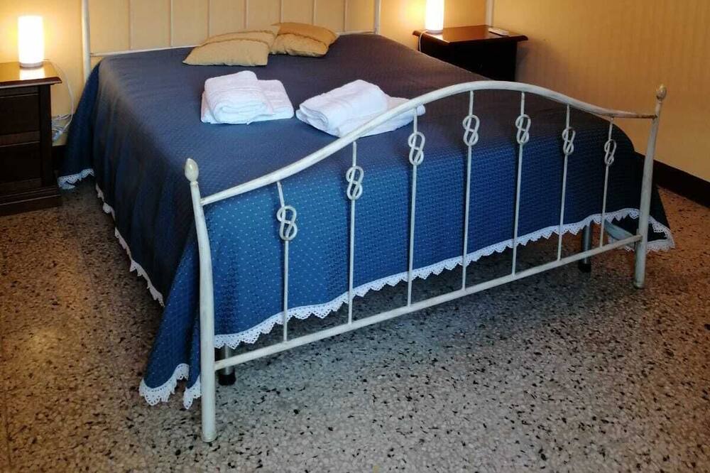 Photo of Bedroom in San Mauro Castelverde