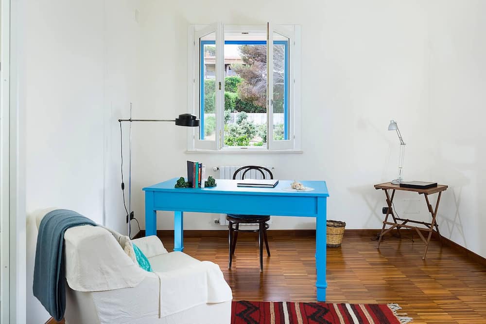 Photo of Bedroom in Augusta
