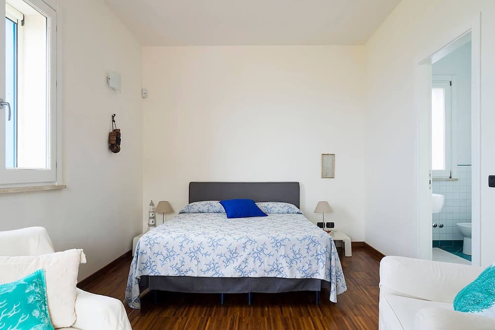 Photo of Bedroom in Augusta