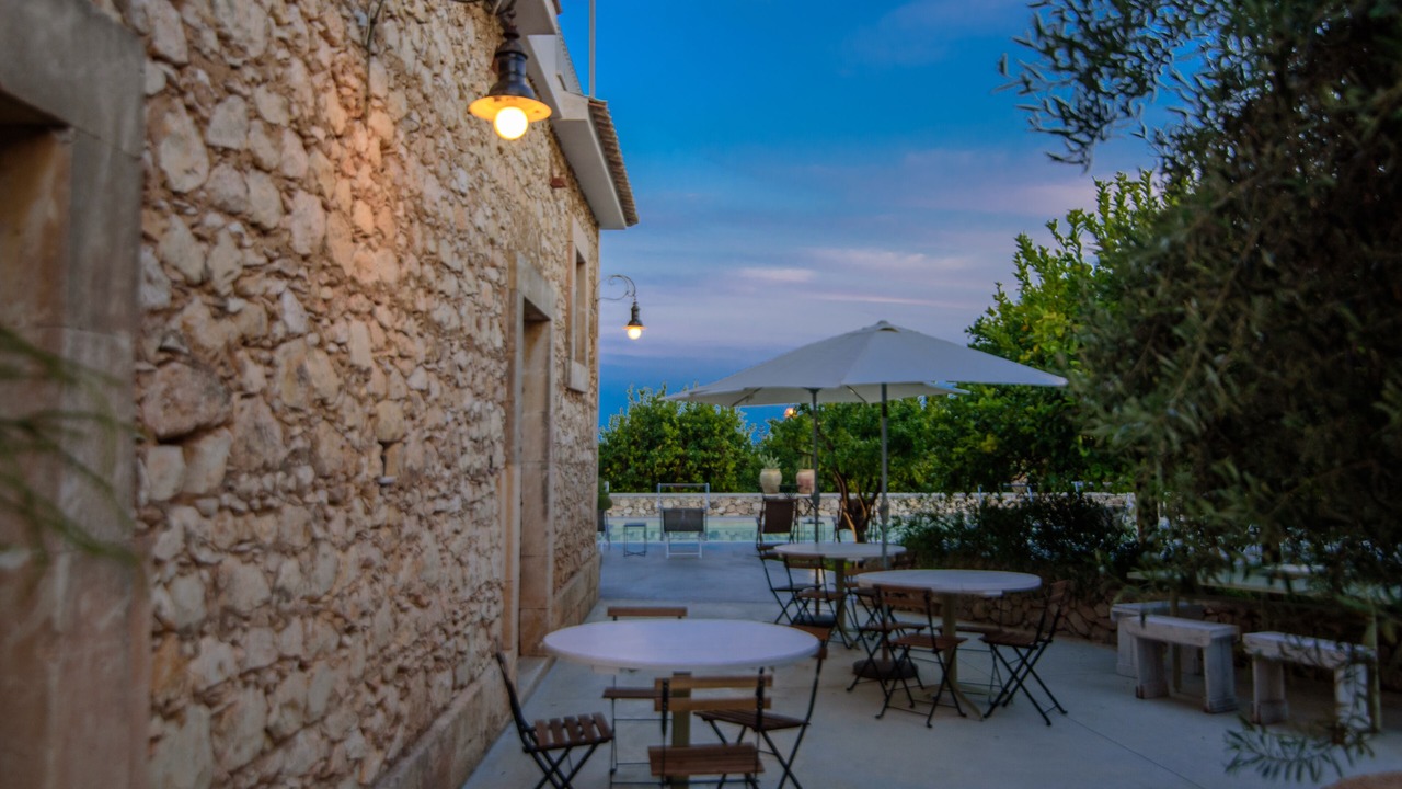 Photo of Outdoor in Avola