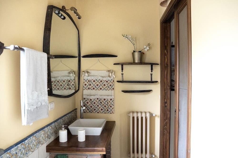 Photo of Bedroom in Ragalna
