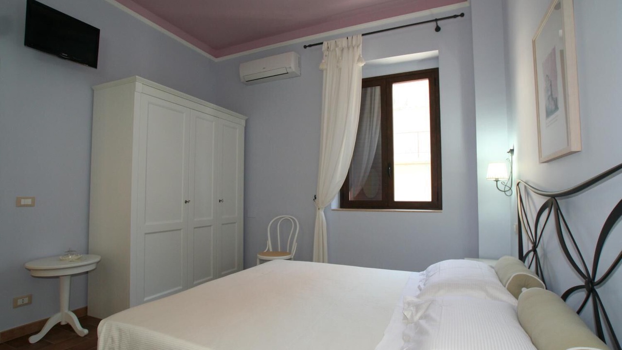 Photo of Bedroom in Oliveri