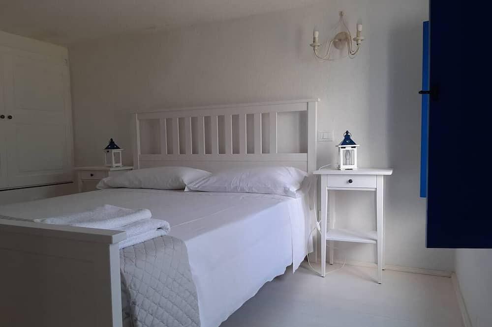 Photo of Bedroom in Santa Marina Salina