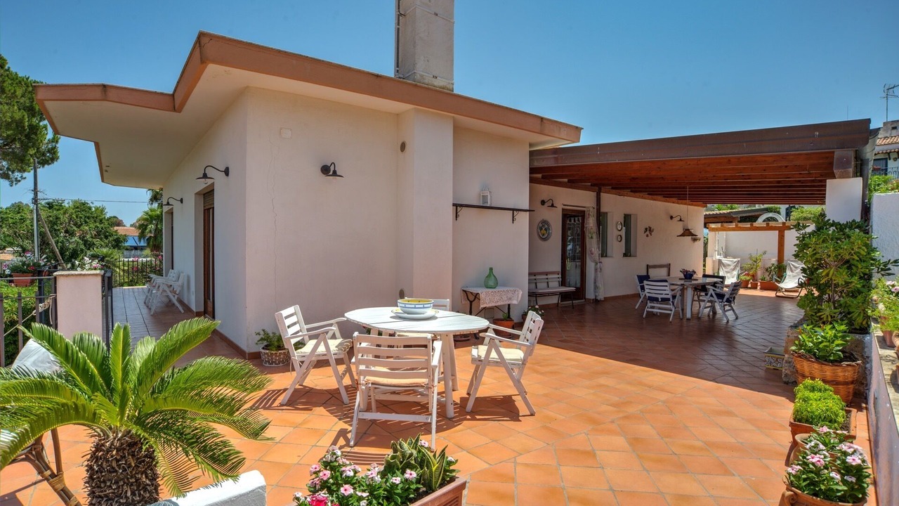 Photo of Outdoor in Costa Saracena-Castelluccio