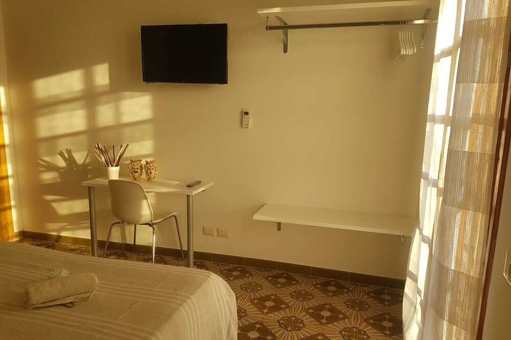 Photo of Bedroom in Isola