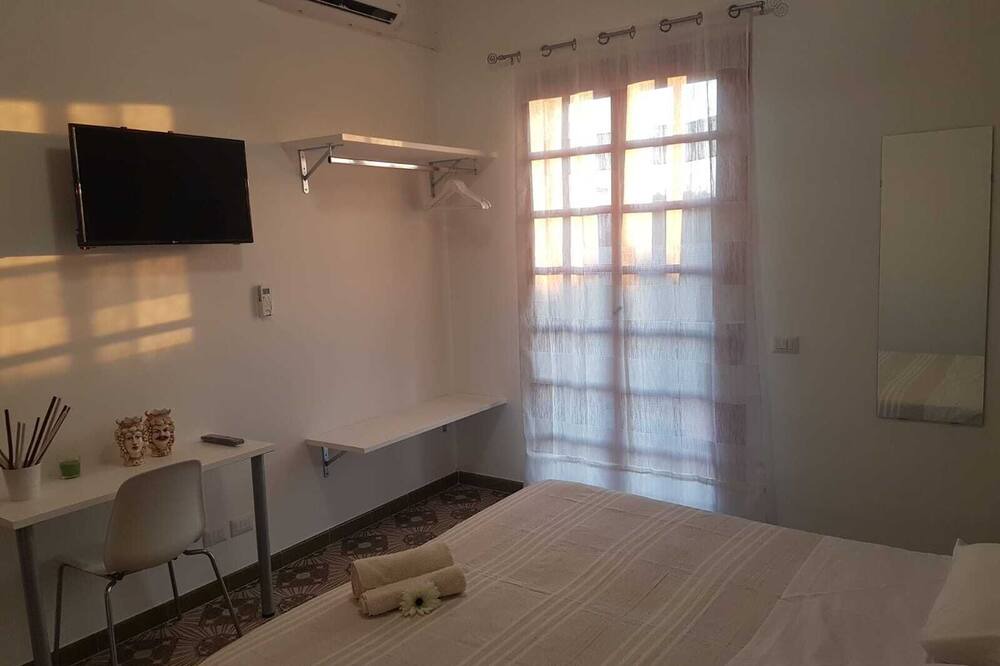 Photo of Bedroom in Isola
