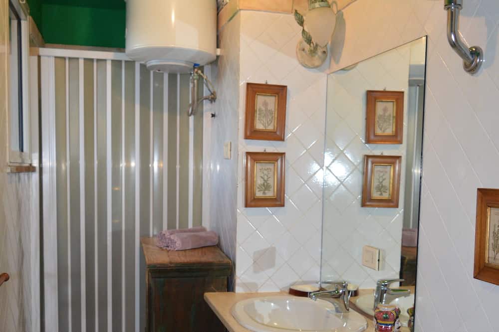 Photo of Bathroom in Quartieri Nuovi della Mosella