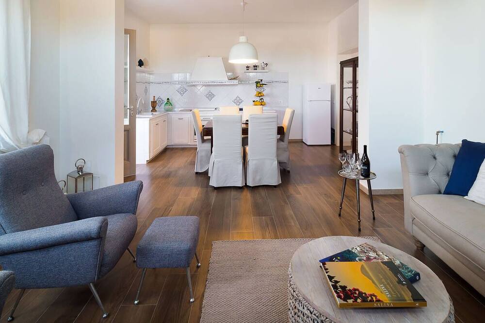 Photo of Livingroom in Marausa