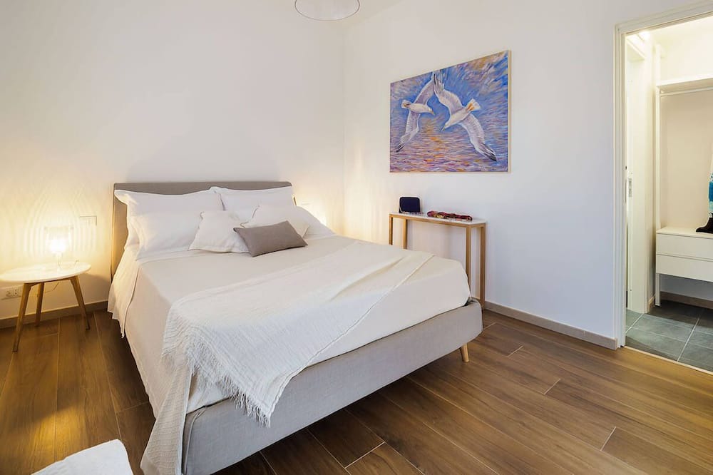 Photo of Bedroom in Marausa