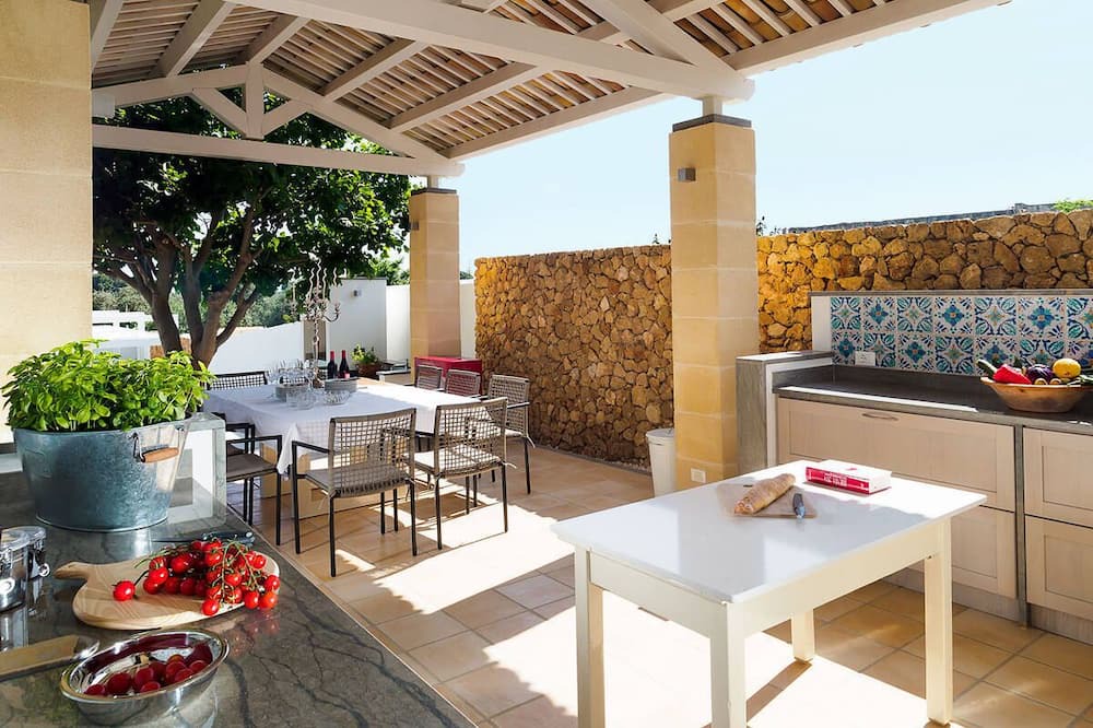 Photo of Patio Balcony in Marausa