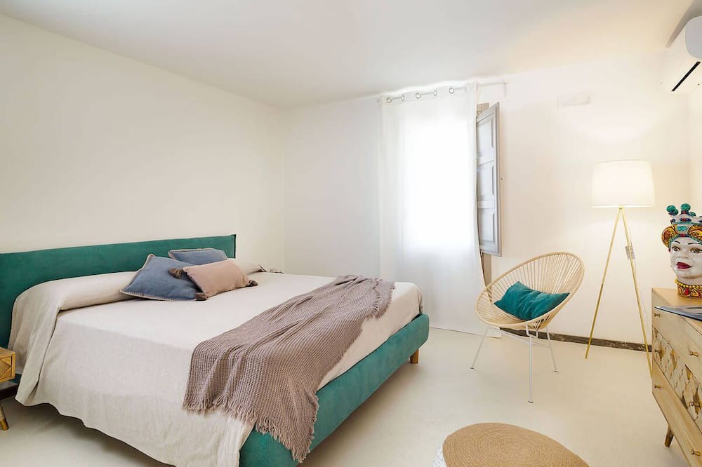Photo of Bedroom in Marausa