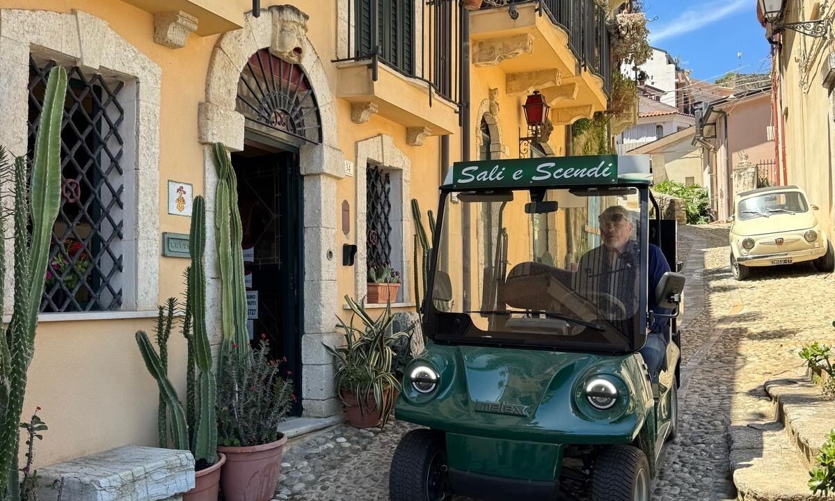 Photo of Outdoor in Scilla