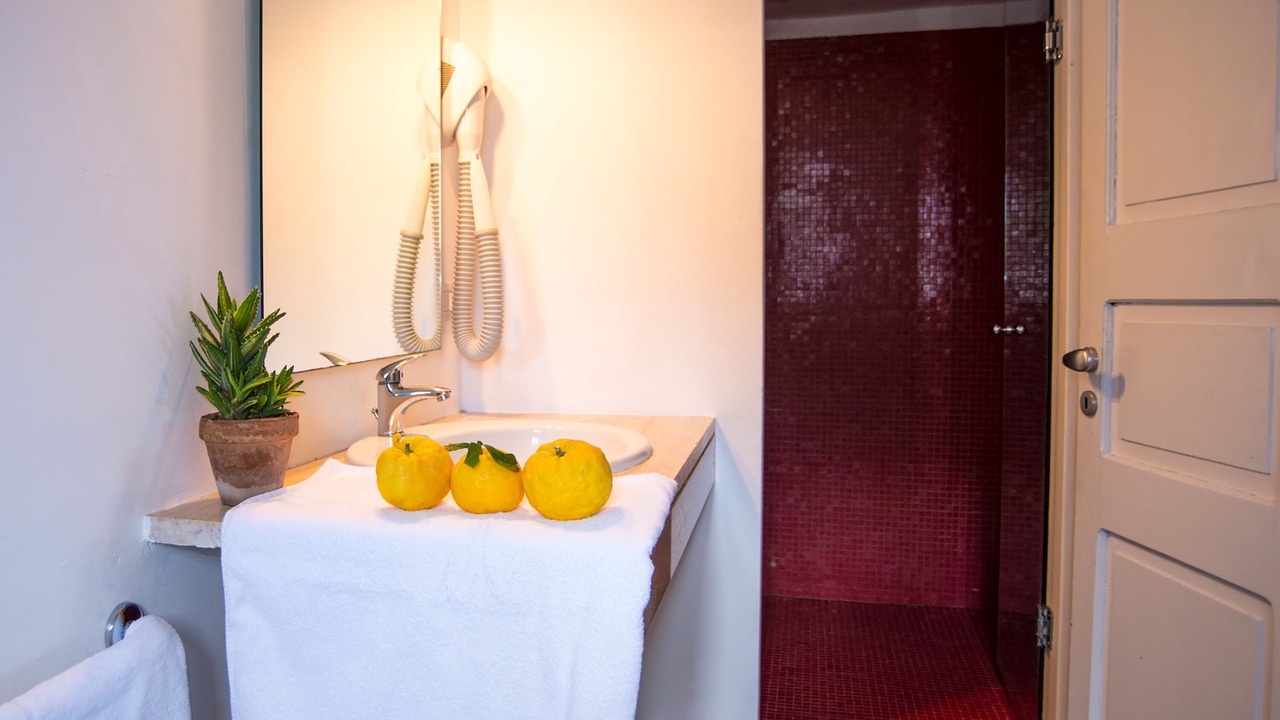 Photo of Bathroom in Malfa