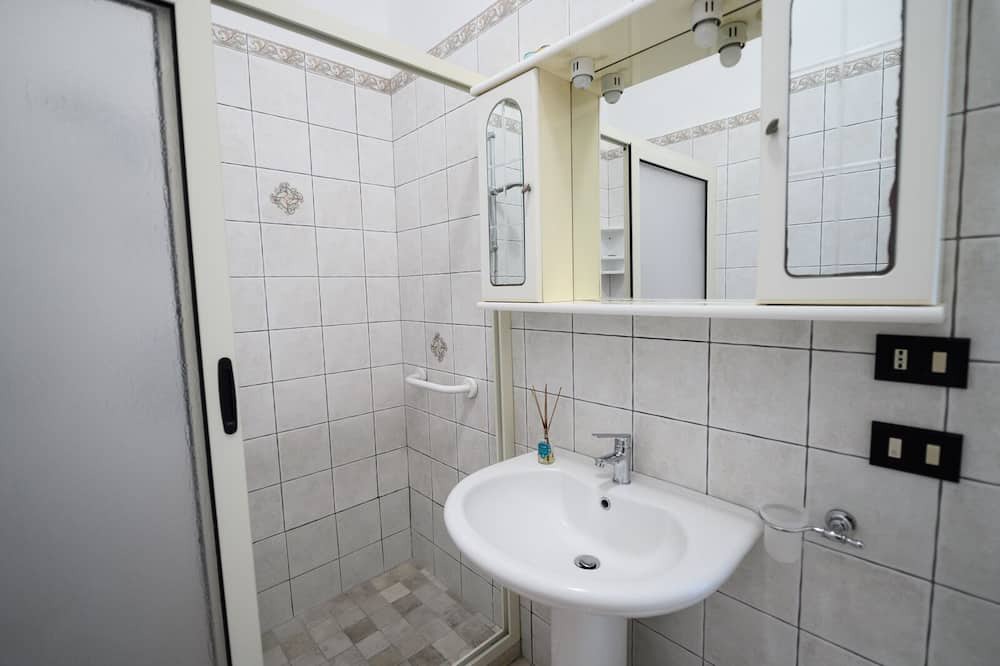 Photo of Bathroom in Digerbato