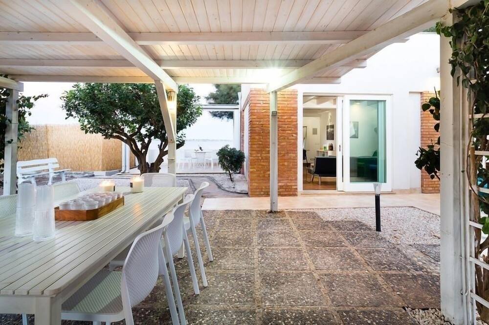 Photo of Patio Balcony in Sicily South Coast