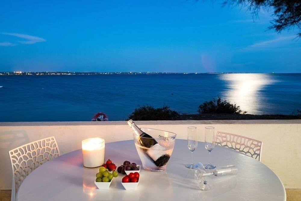 Photo of Patio Balcony in Sicily South Coast