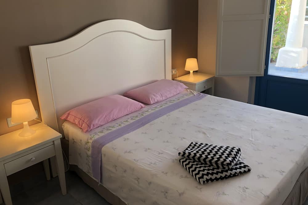 Photo of Bedroom in Santa Maria del Focallo