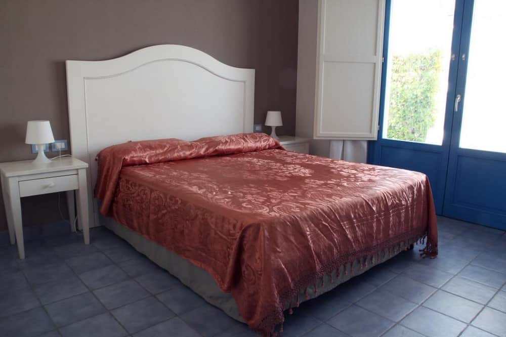 Photo of Bedroom in Santa Maria del Focallo