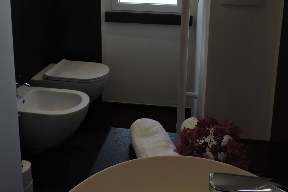 Photo of Bathroom in Santa Lucia