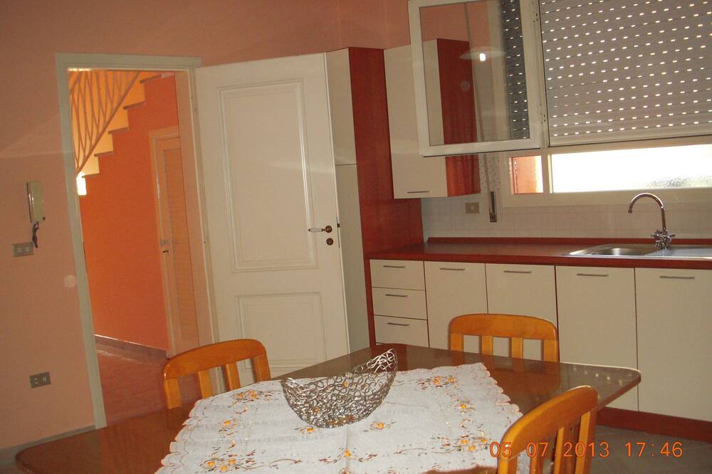 Photo of Kitchen in Avola