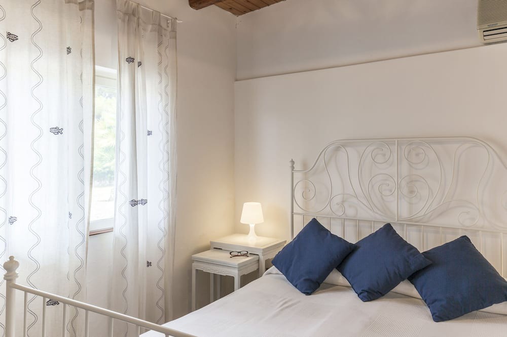 Photo of Bedroom in Vulcanello