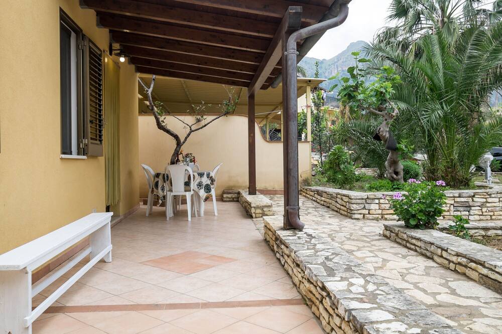 Photo of Patio Balcony in Castellammare del Golfo