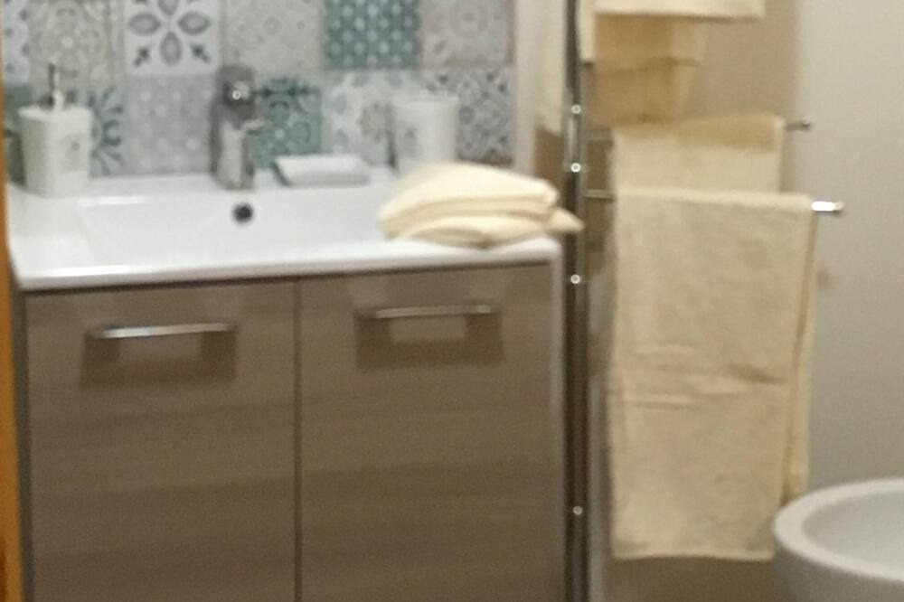 Photo of Bathroom in Syracuse