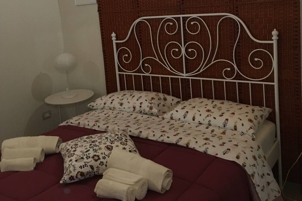 Photo of Bedroom in Syracuse