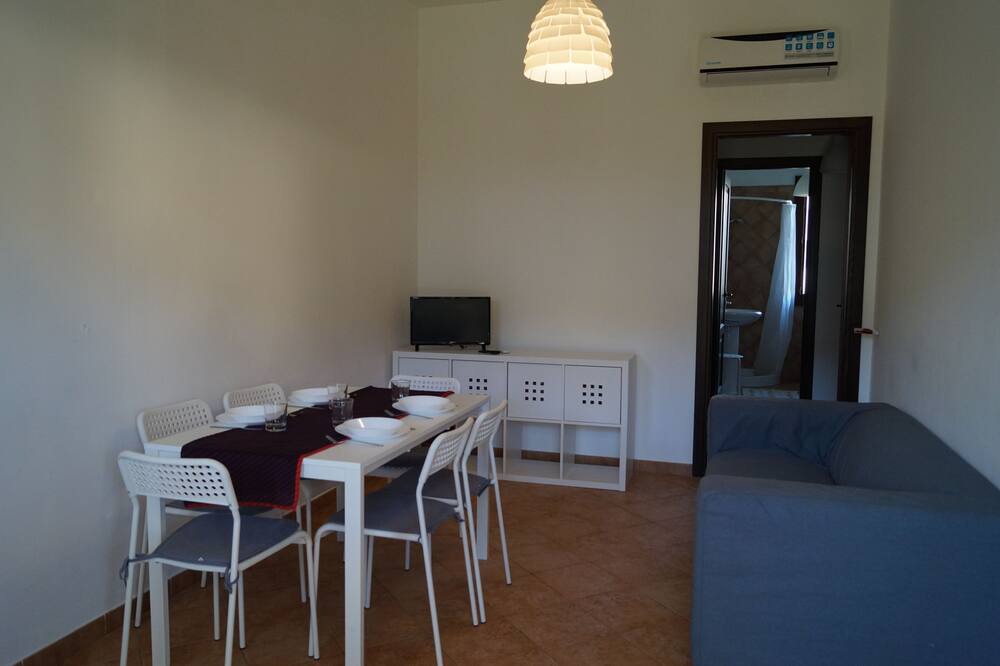 Photo of Livingroom in Campofelice di Roccella