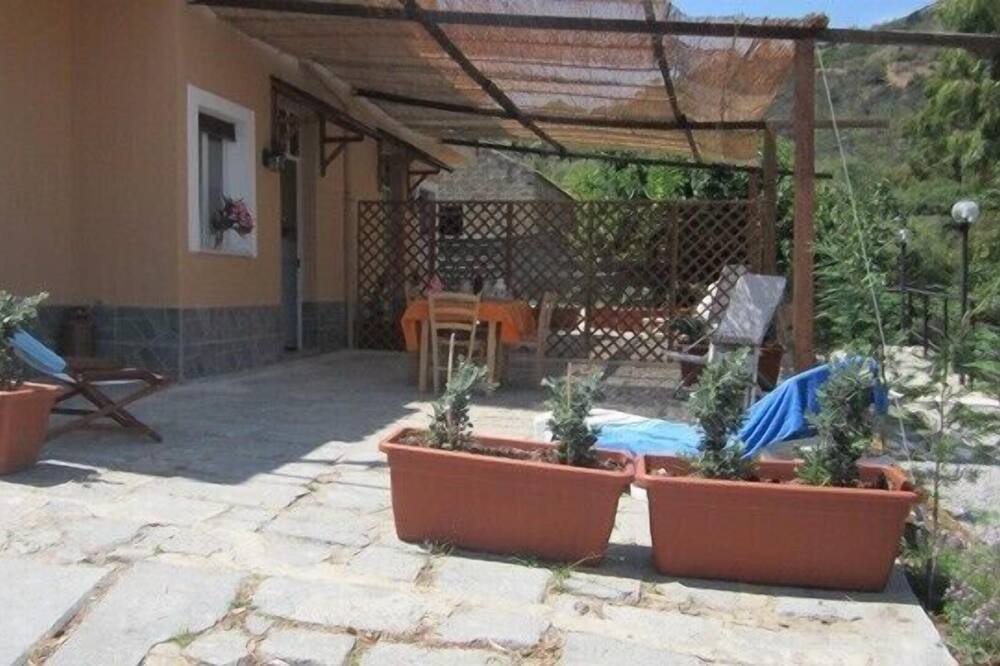 Photo of Patio Balcony in Pollina