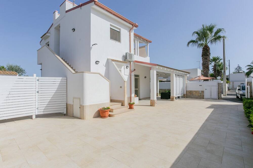Photo of Outdoor in Reitani