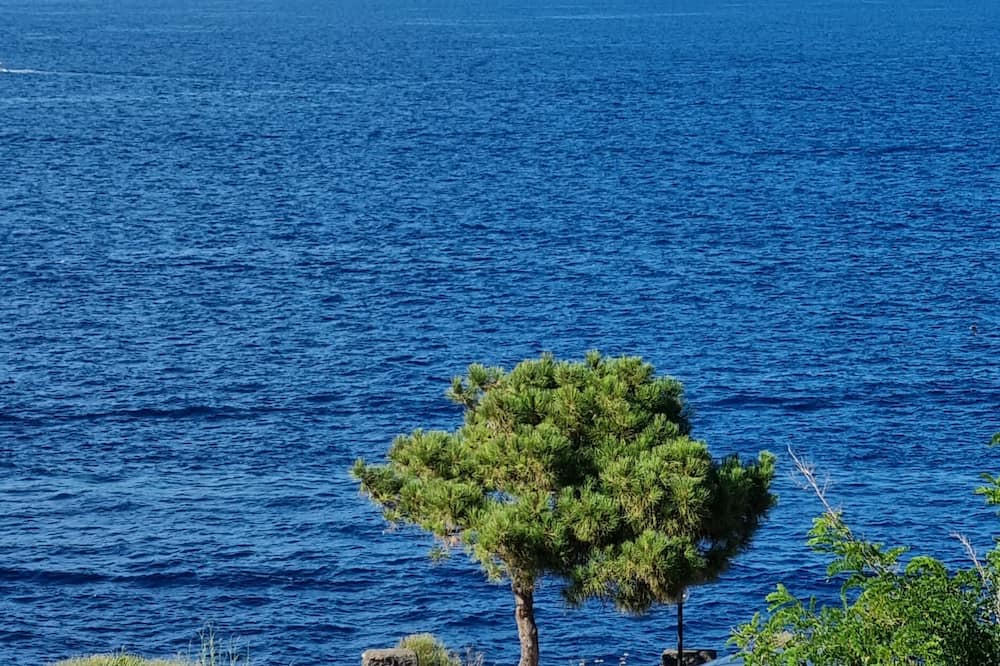 Photo of Outdoor in Vulcano Porto