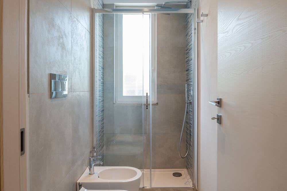 Photo of Bathroom in San Lorenzo