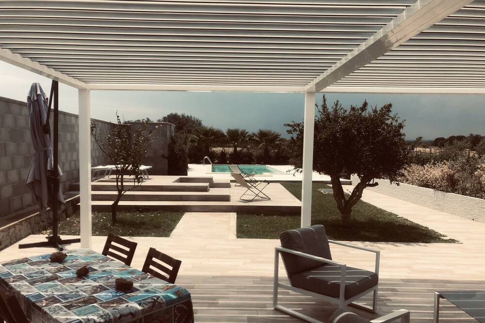 Photo of Patio Balcony in San Lorenzo