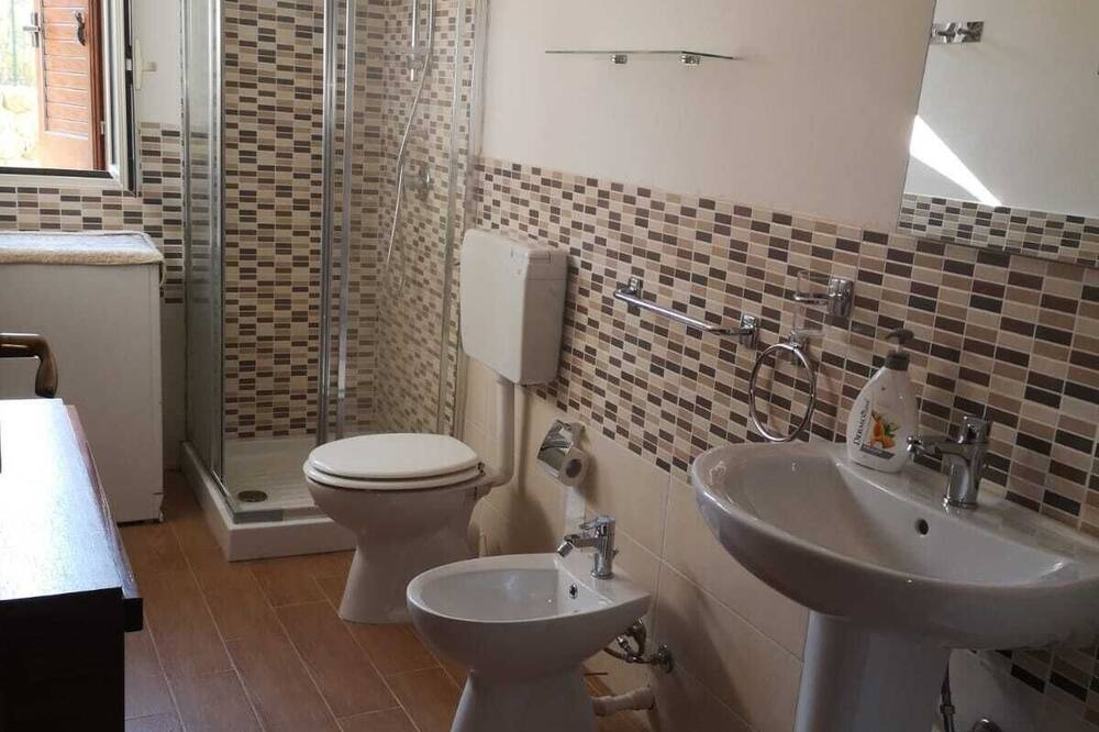 Photo of Bathroom in San Mauro Castelverde