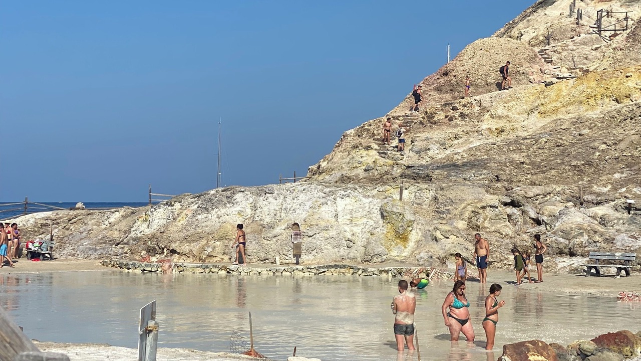 Photo of Outdoor in Vulcano Porto