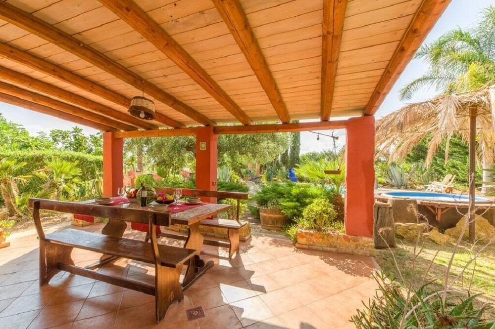 Photo of Patio Balcony in Menfi