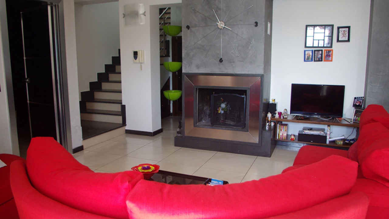 Photo of Livingroom in Barcellona Pozzo di Gotto