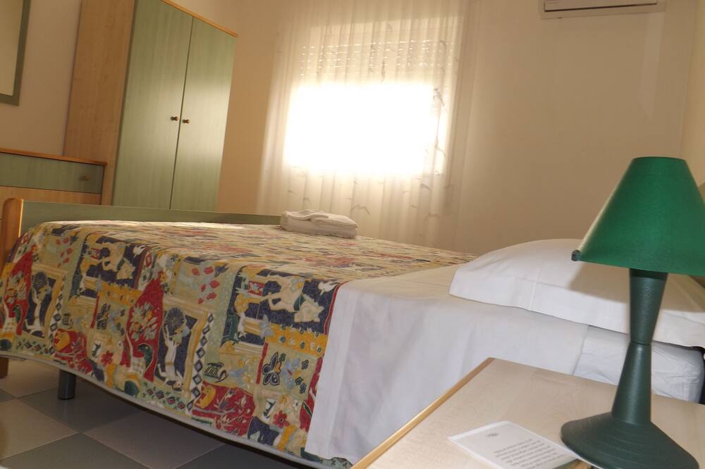 Photo of Bedroom in Santa Maria del Focallo