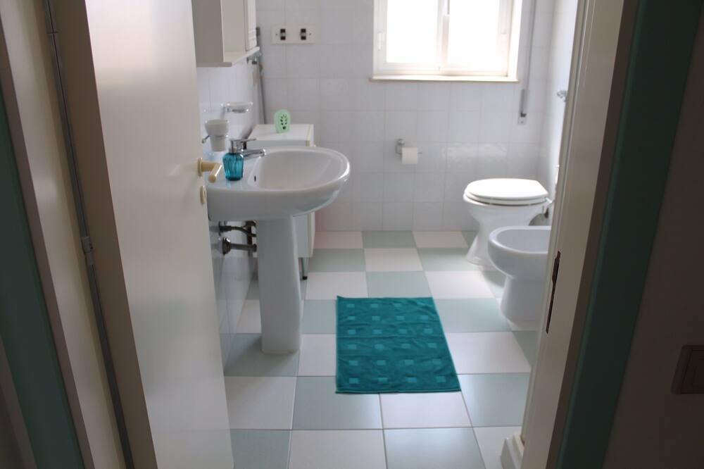 Photo of Bathroom in Santa Maria del Focallo