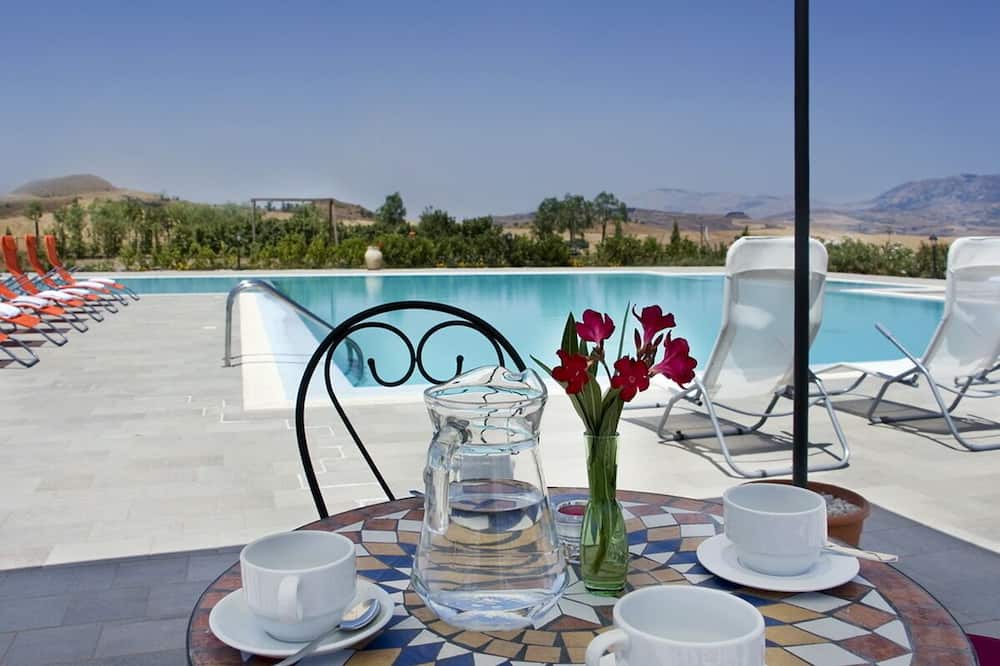 Photo of Patio Balcony in Petralia Sottana