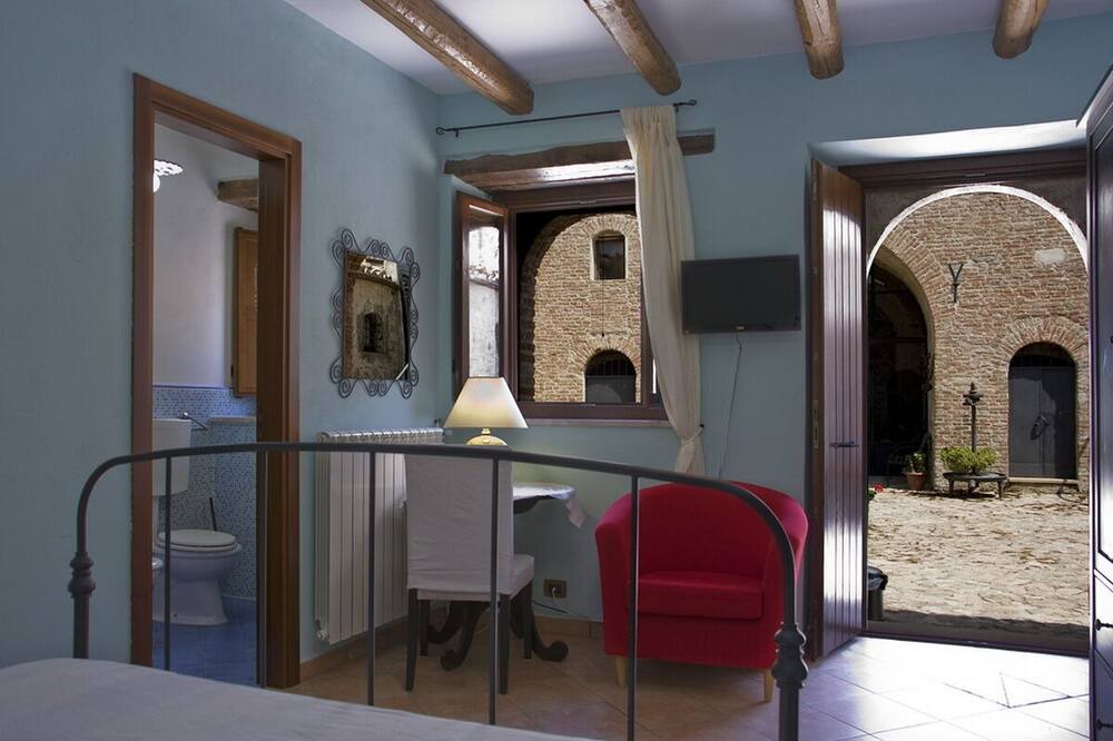Photo of Bedroom in Petralia Sottana
