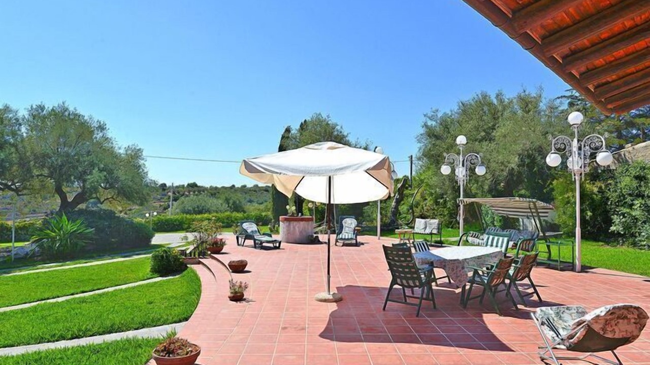 Photo of Outdoor in Solarino