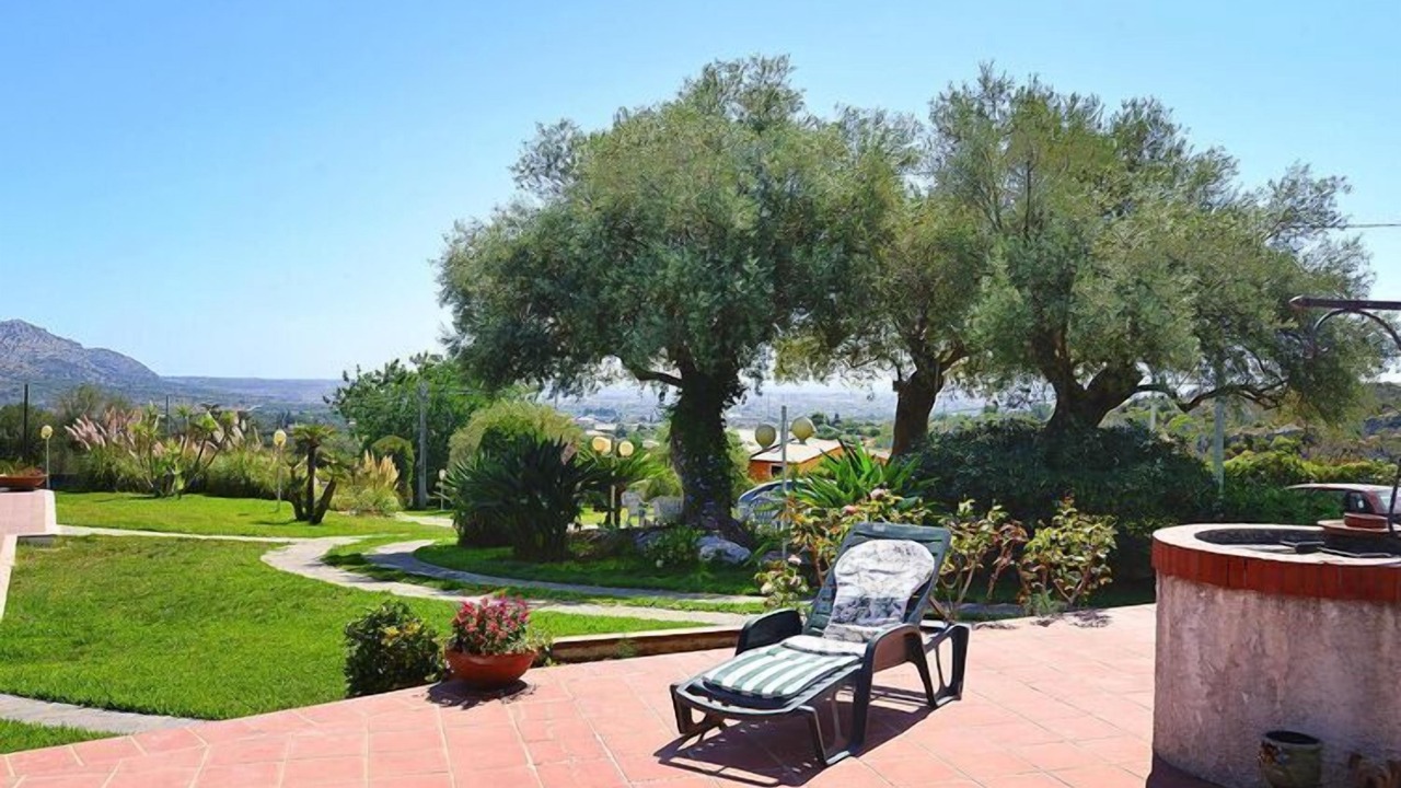 Photo of Outdoor in Solarino