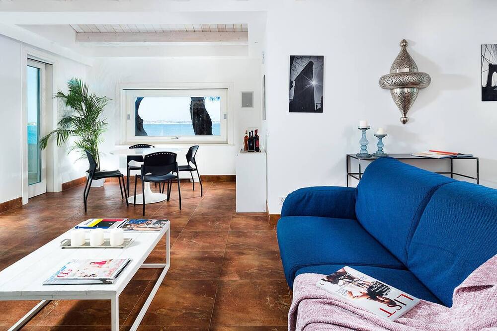 Photo of Livingroom in Santa Maria del Focallo