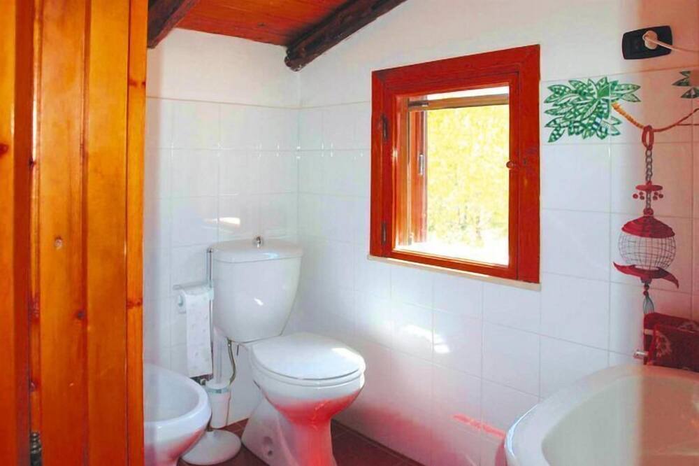 Photo of Bathroom in Ognina