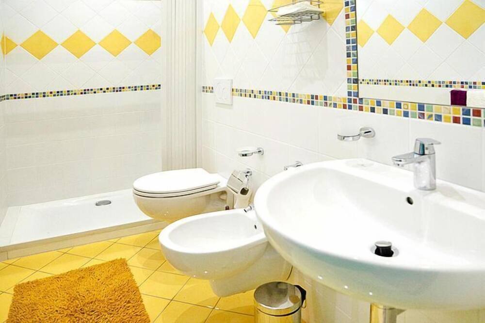 Photo of Bathroom in Gaggi