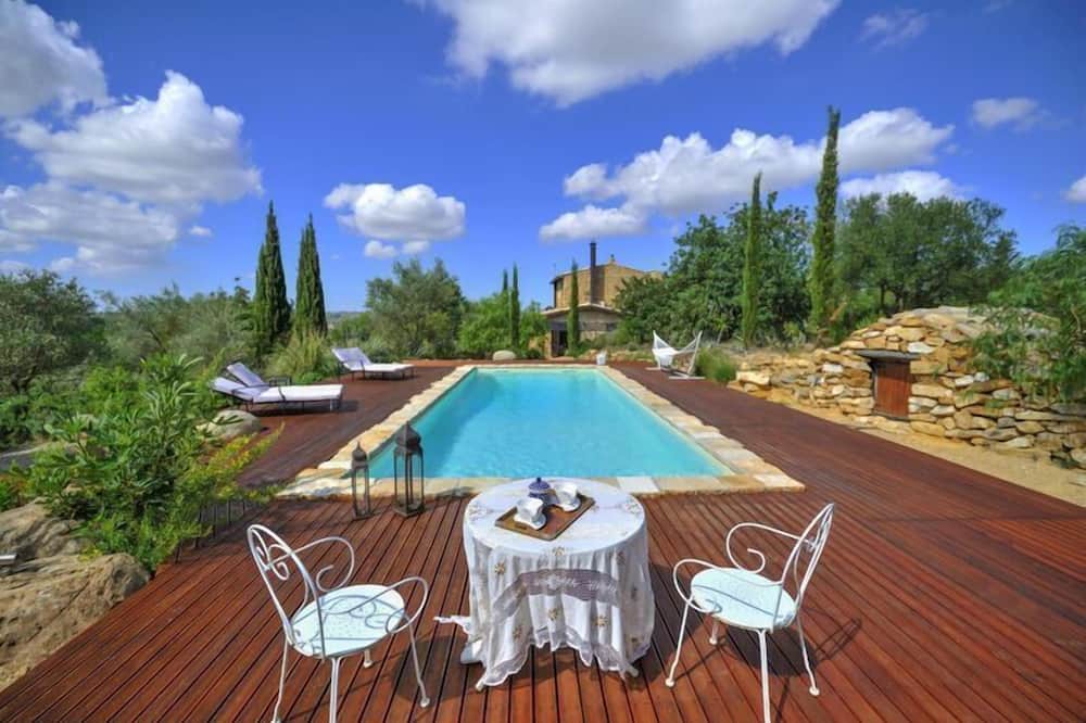 Photo of Outdoor in Pietraperzia