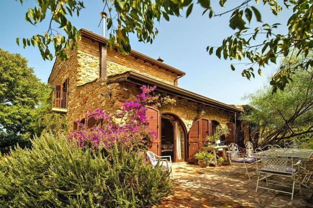 Photo of Outdoor in Pietraperzia
