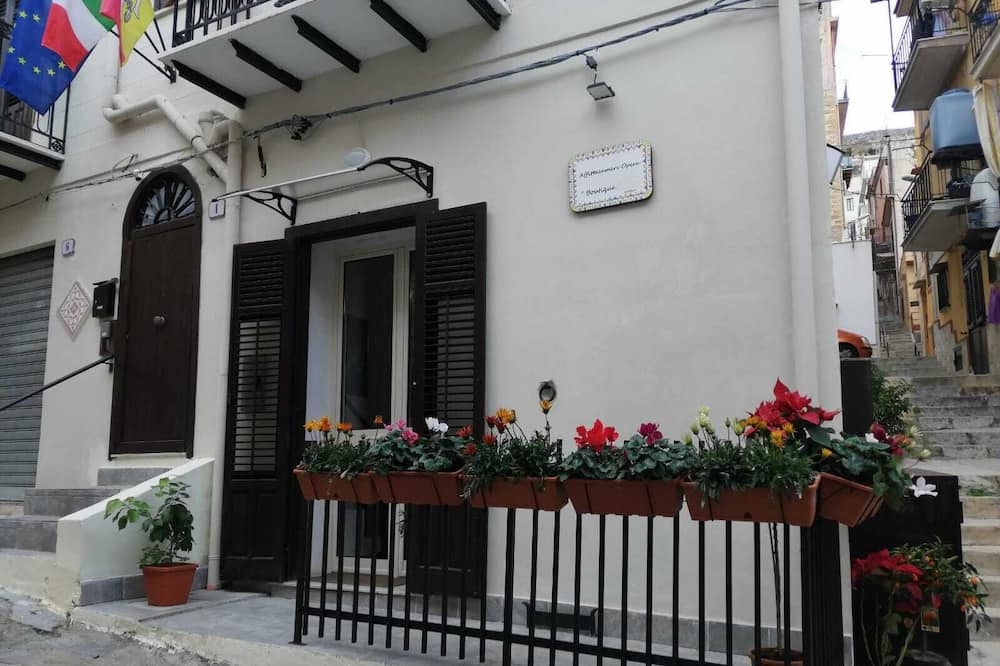 Photo of Outdoor in Monreale